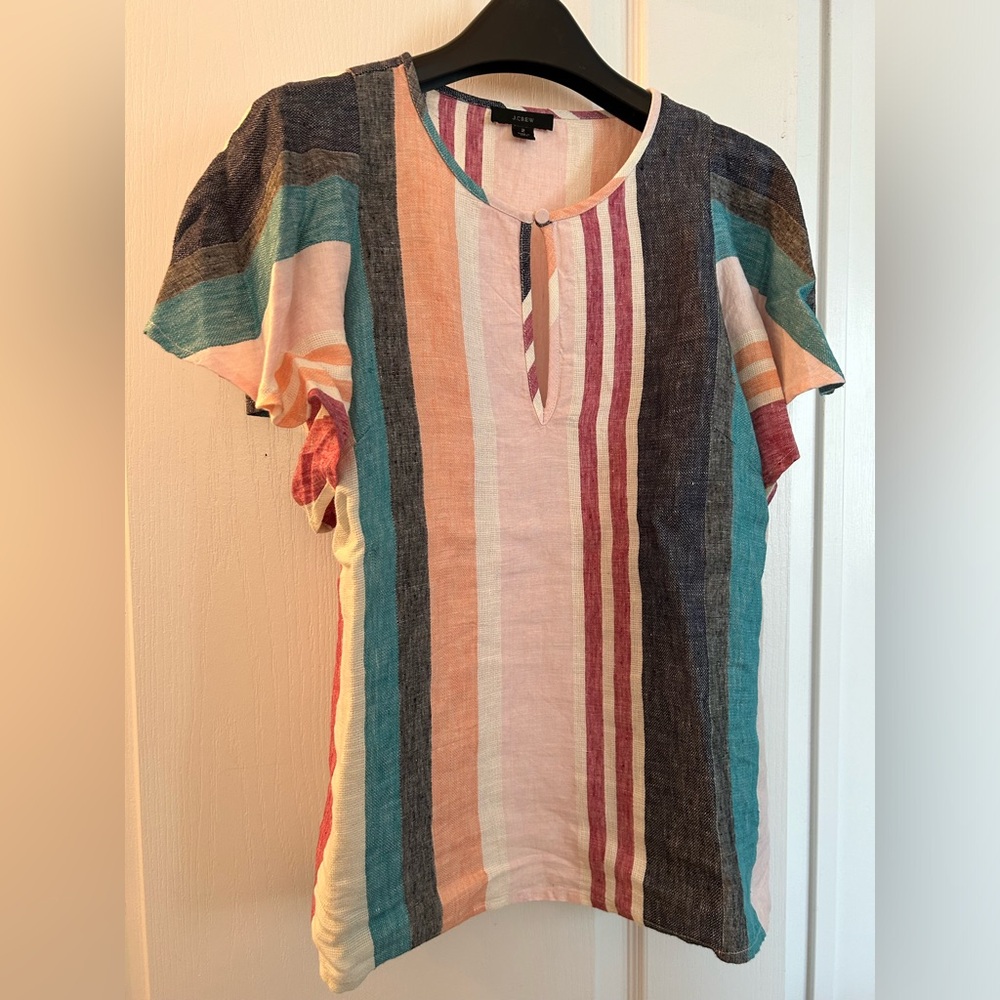 J Crew ruffle sleeve top. Style AL091